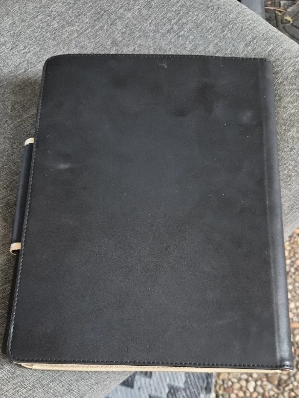 Toplive Executive Folio Case with Gold Accent - Black